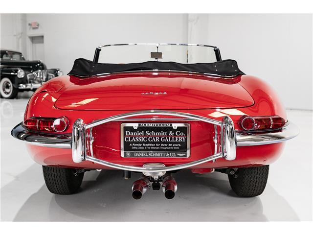 Jaguar-E-Type-1961-Roadster-7