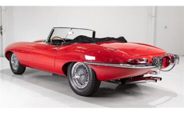 Jaguar-E-Type-1961-Roadster-8