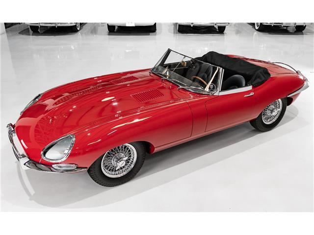 Jaguar-E-Type-1961-Roadster-9