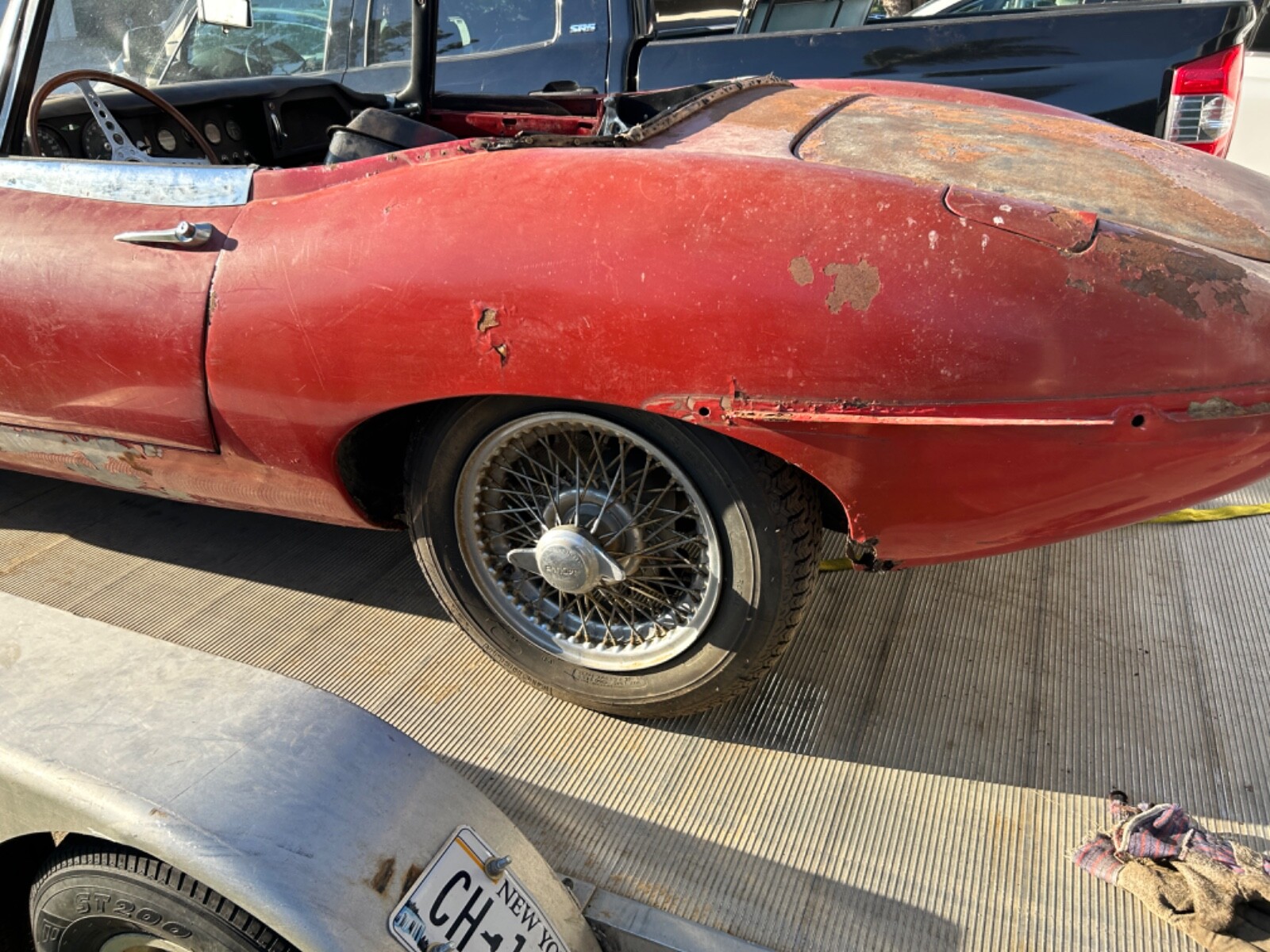 Jaguar-E-Type-1964-Convertible-2