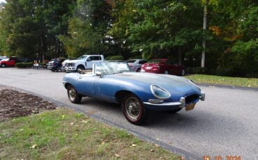 Jaguar-E-Type-1966-Convertible-1