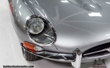 Jaguar-E-Type-1966-Coupe-10