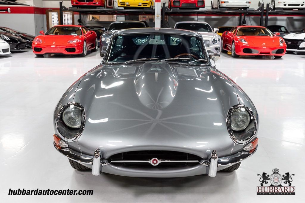 Jaguar-E-Type-1966-Coupe-2