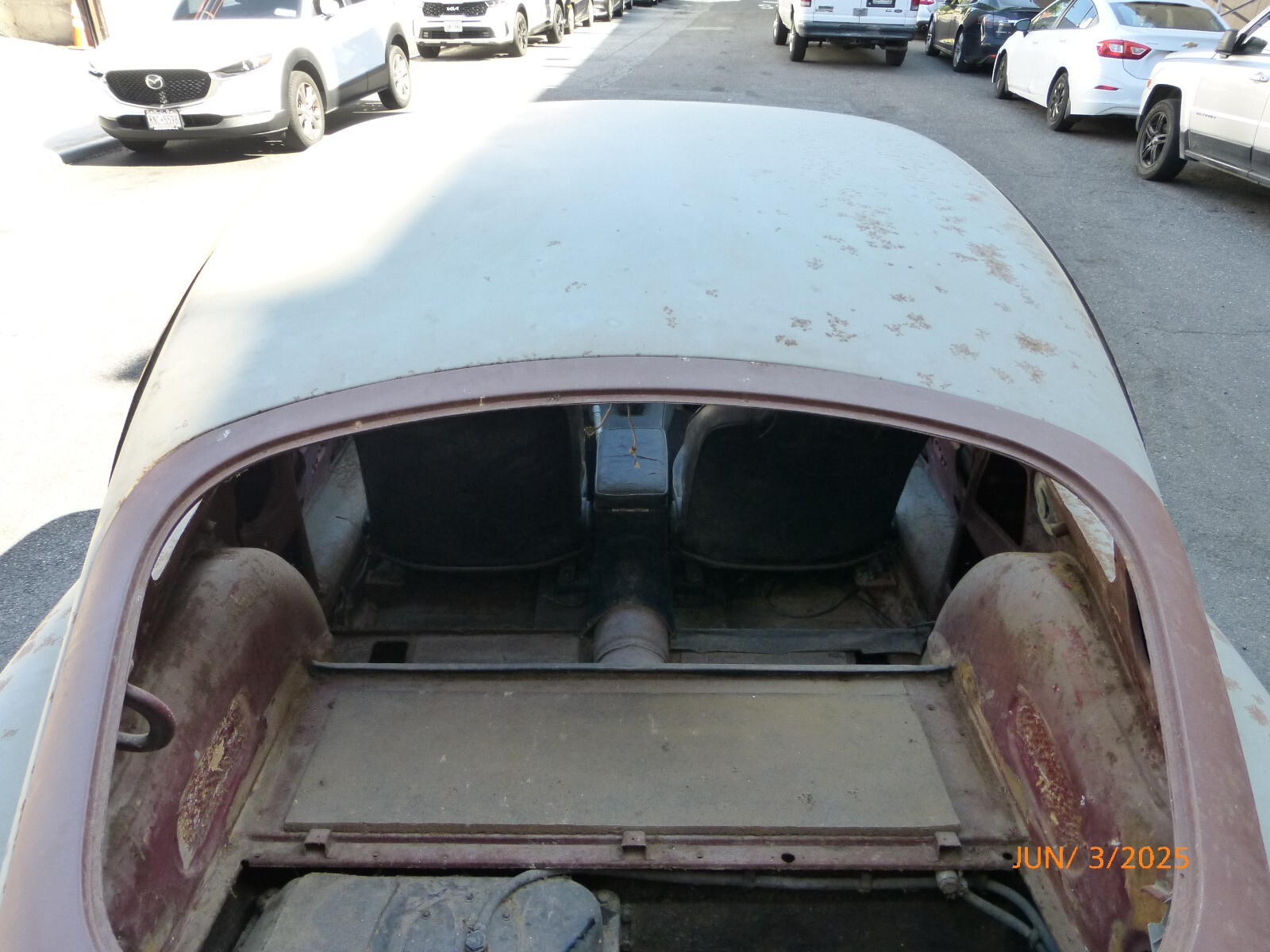 Jaguar-E-Type-1969-12