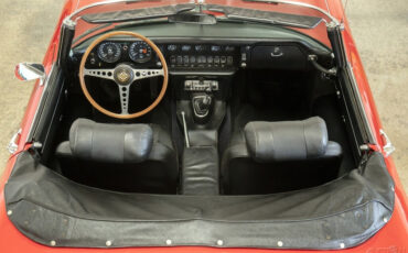Jaguar-E-Type-1969-Convertible-9