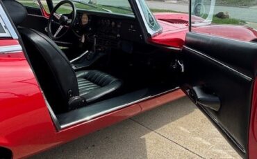 Jaguar-E-Type-1971-9