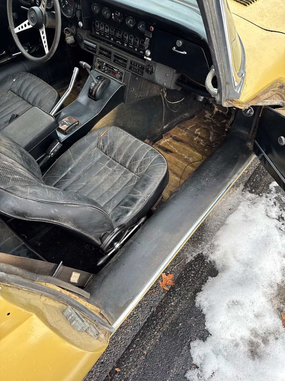 Jaguar-E-Type-1973-Coupe-6
