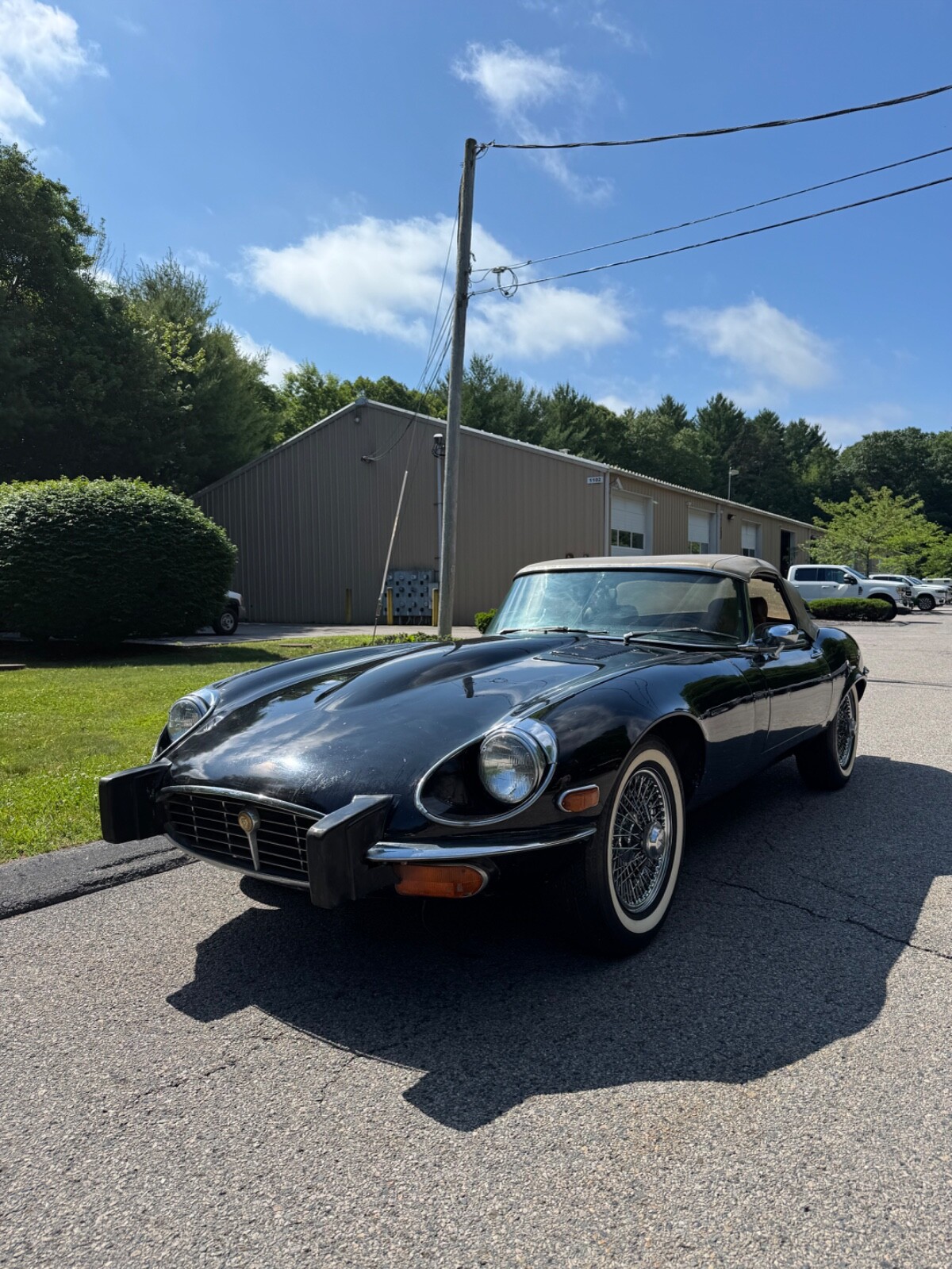 Jaguar-E-Type-1974-Convertible-1