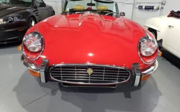 Jaguar-E-Type-1974-Convertible-1