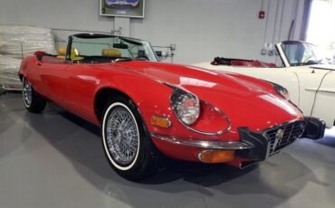 Jaguar-E-Type-1974-Convertible