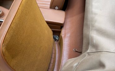 Jaguar-E-Type-4.2-1967-Convertible-11