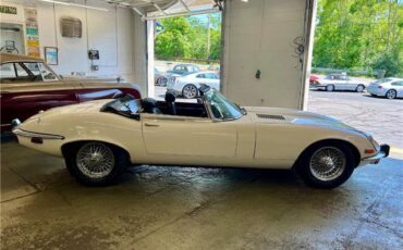 Jaguar-E-Type-Roadster-1973-10
