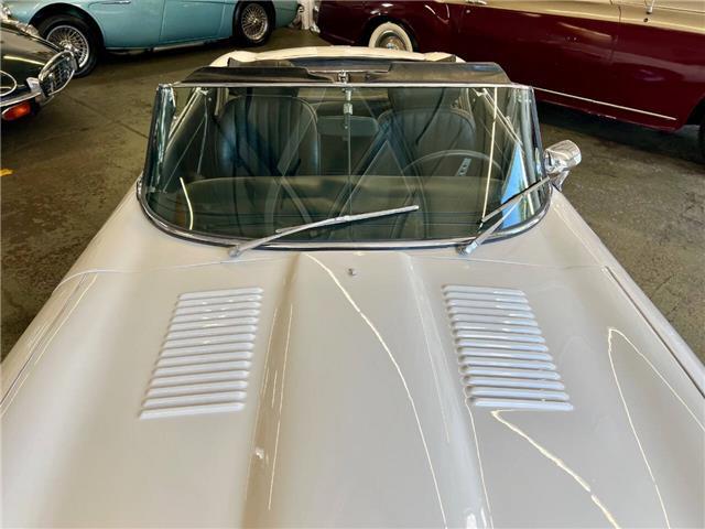 Jaguar-E-Type-Roadster-1973-16