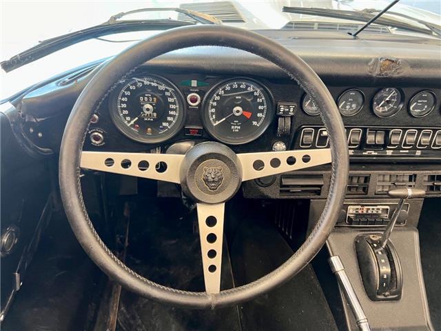 Jaguar-E-Type-Roadster-1973-31