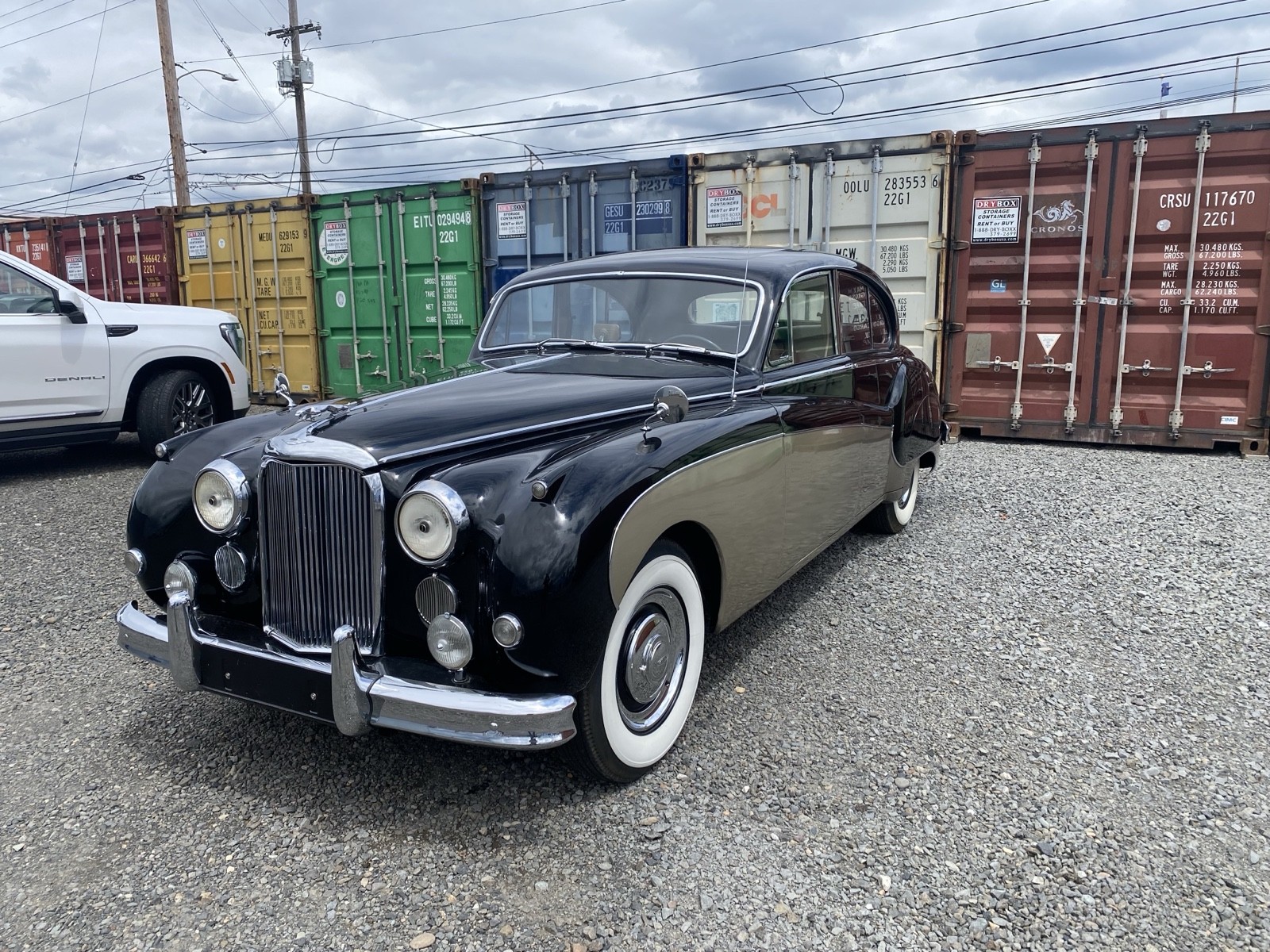 Jaguar-MK-IX-1961