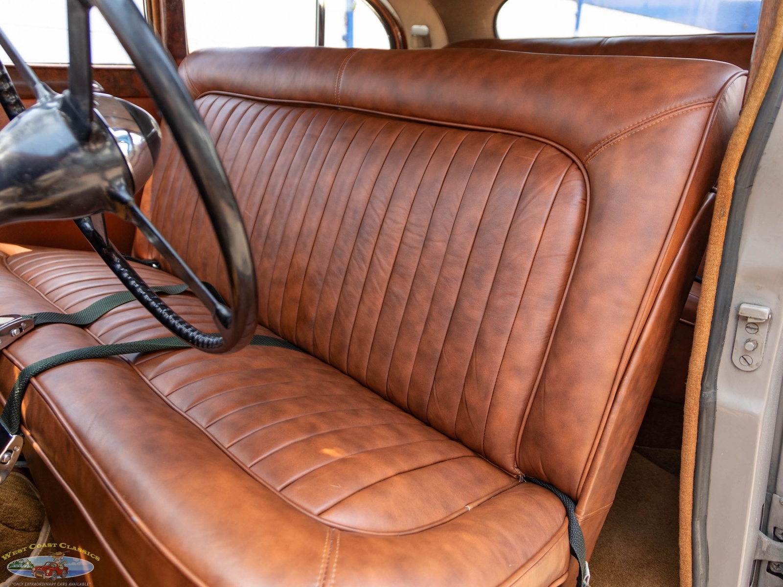 Jaguar-Mark-VII-1954-4-Door-Sedan-26