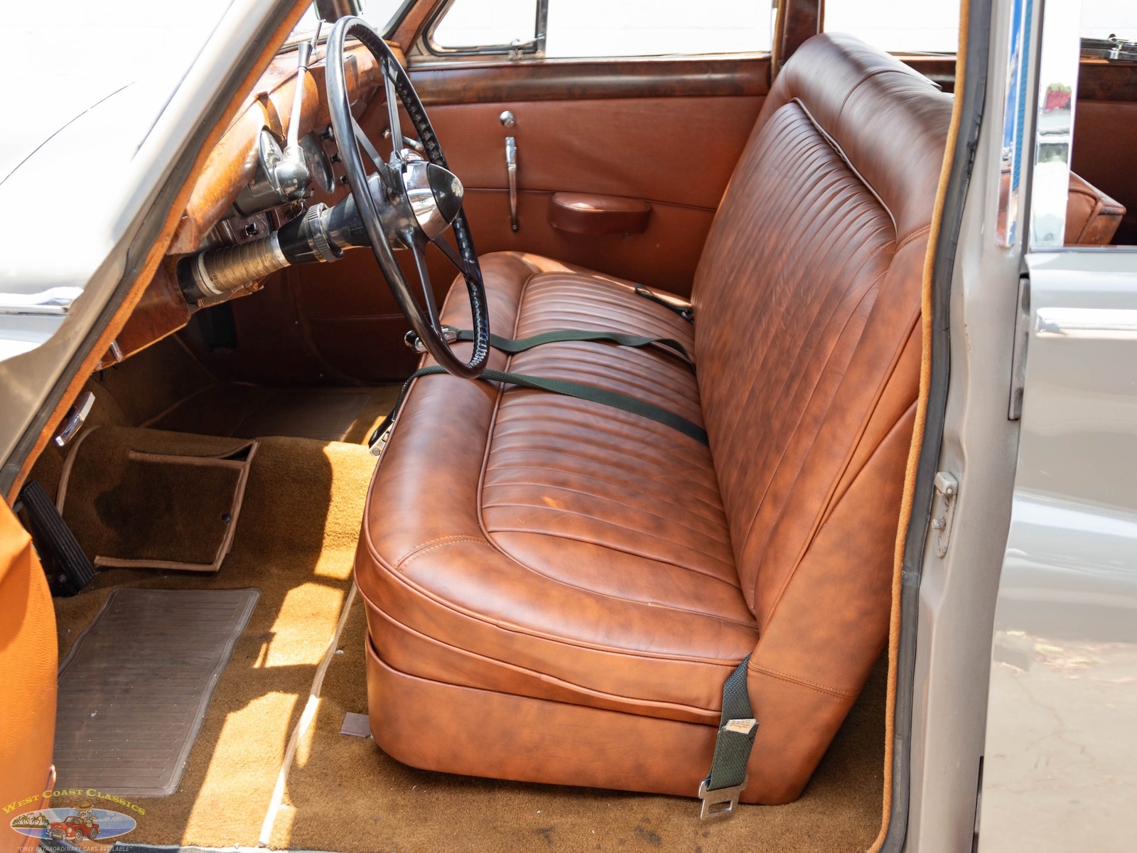 Jaguar-Mark-VII-1954-4-Door-Sedan-29