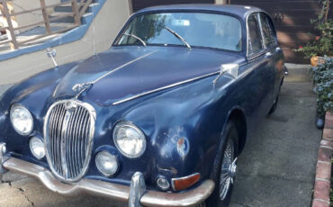 Jaguar-S-Type-1966-Sedan-2