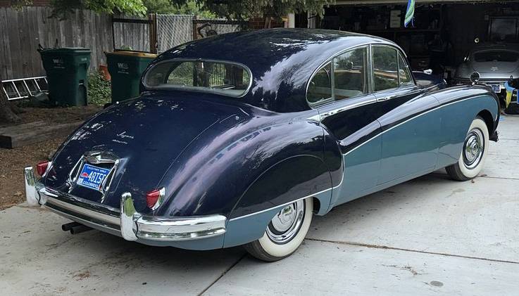 Jaguar-Saloon-1960-blue-1