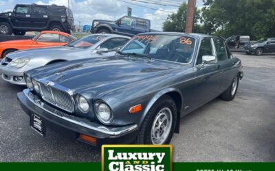 Jaguar XJ 1986 Sedan
