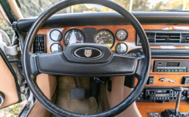 Jaguar-XJ6-1986-Sedan-8