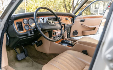 Jaguar-XJ6-1986-Sedan-9