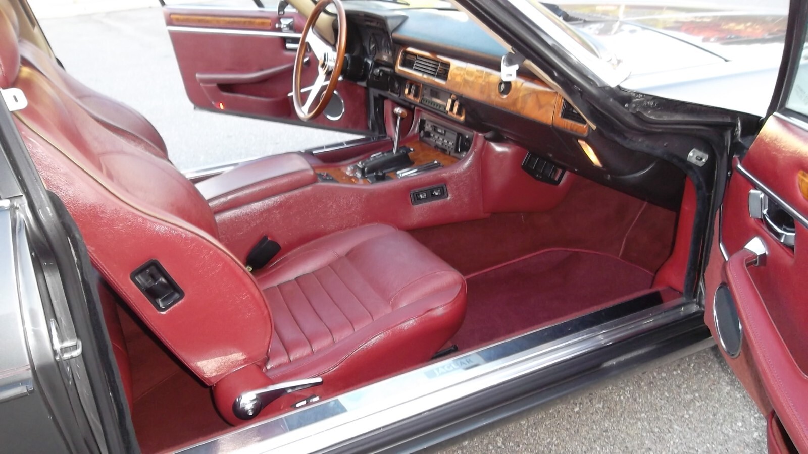 Jaguar-XJS-1989-12