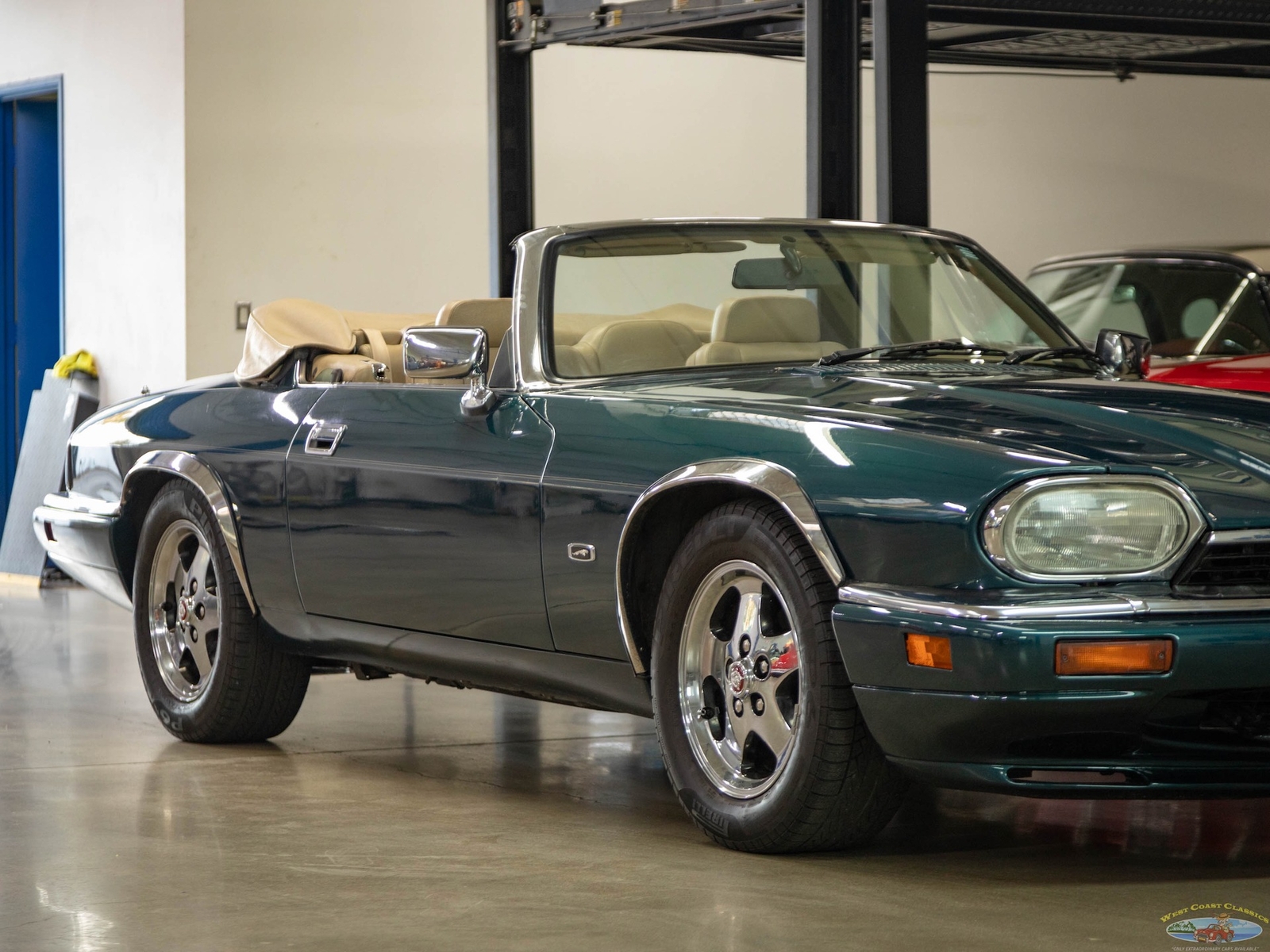 Jaguar-XJS-1994-2-Door-Convertible-10