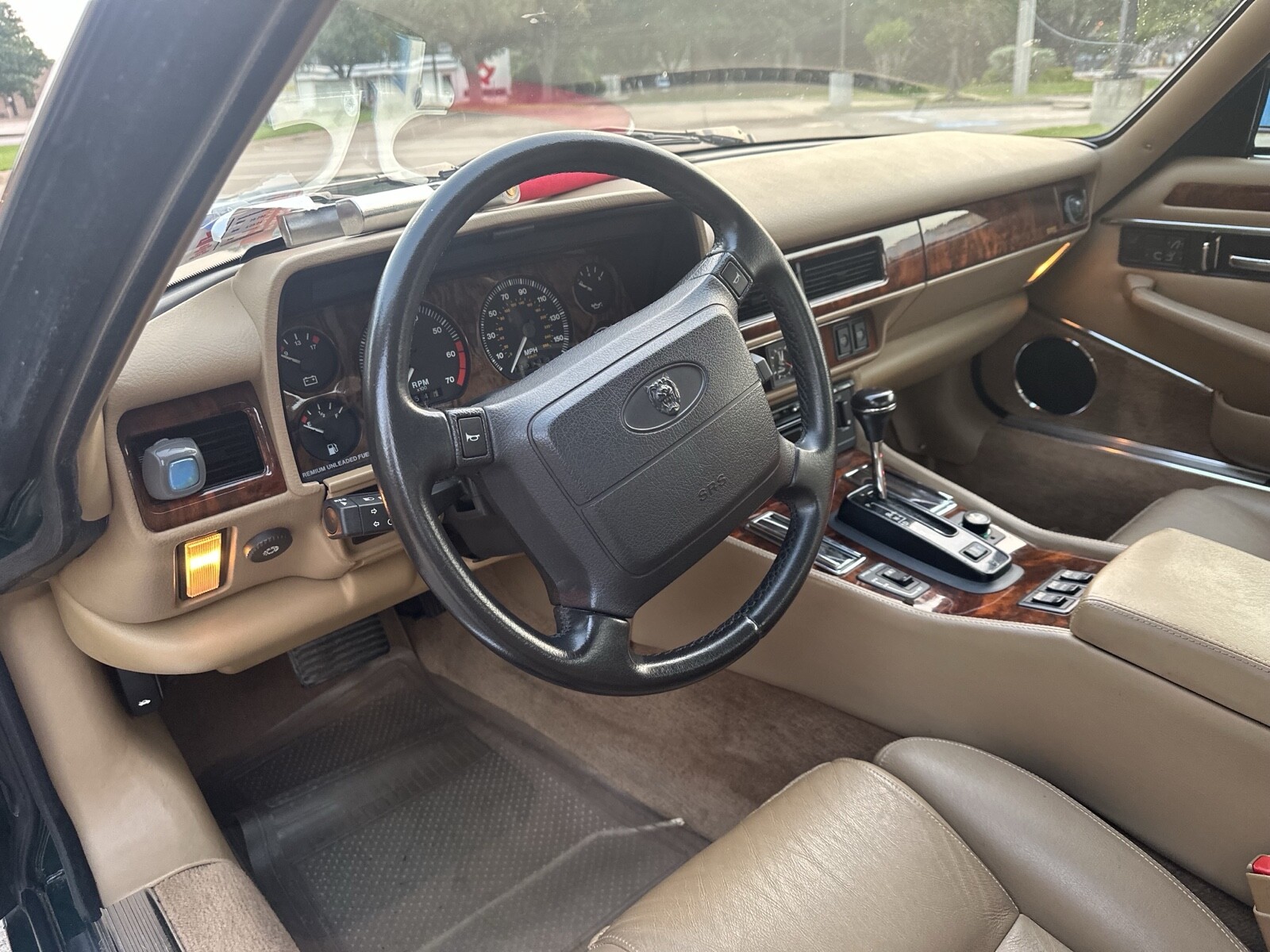 Jaguar-XJS-1995-16