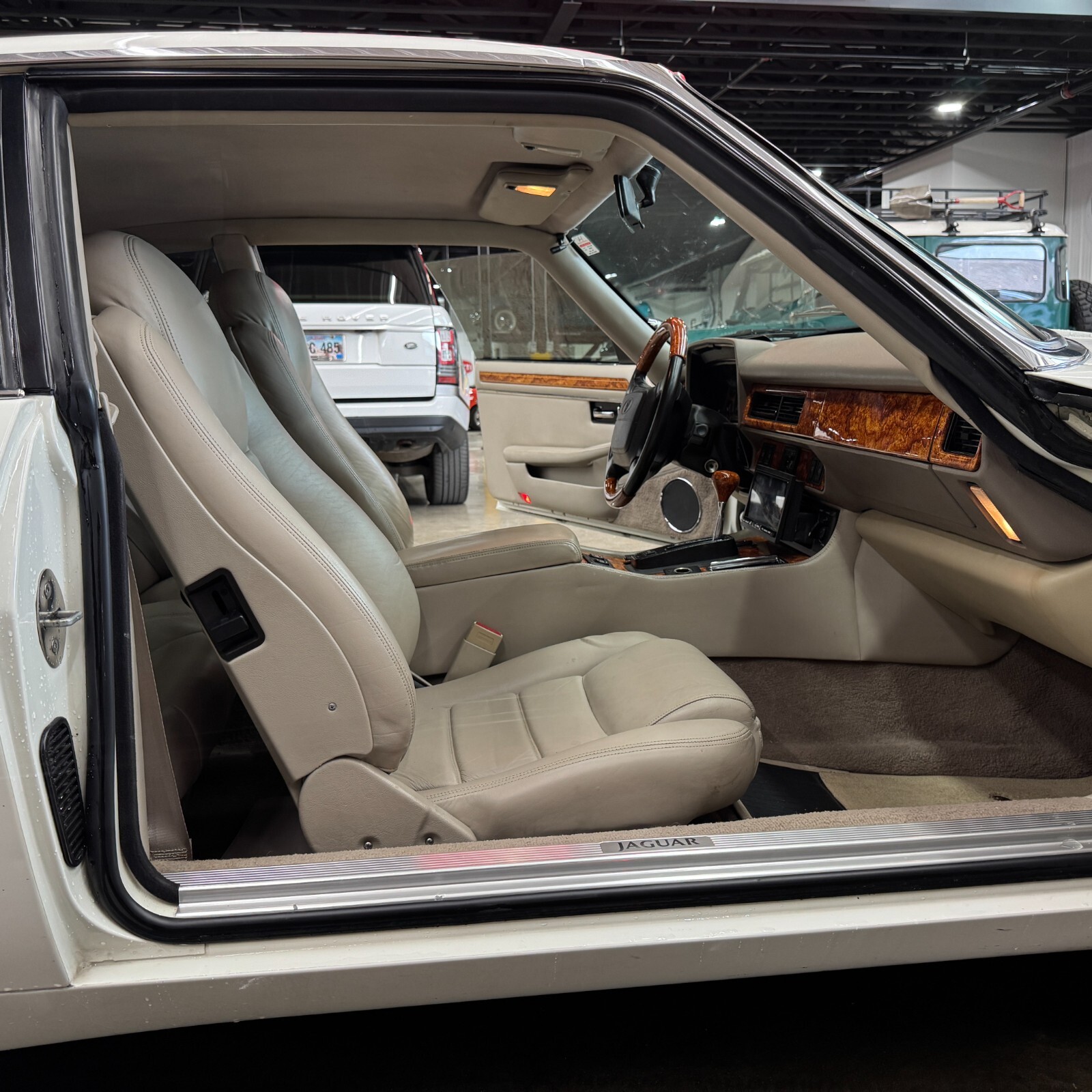Jaguar-XJS-1995-Coupe-4