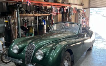 Jaguar-XK-1953-Convertible-11