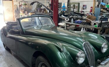 Jaguar-XK-1953-Convertible-12