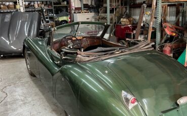 Jaguar-XK-1953-Convertible-14
