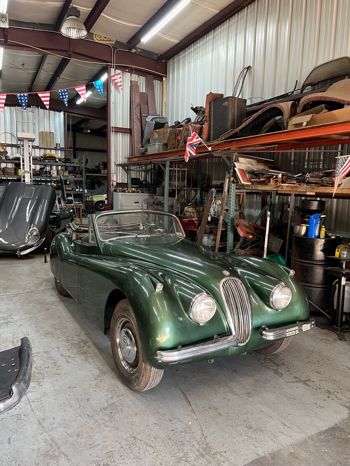 Jaguar-XK-1953-Convertible-15
