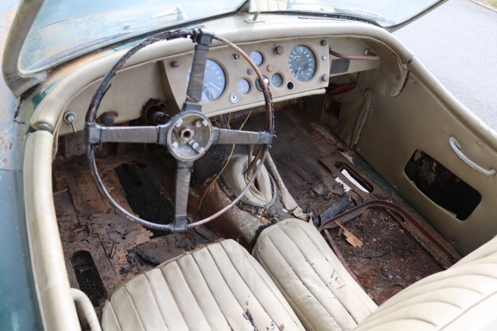 Jaguar-XK-1957-Roadster-6