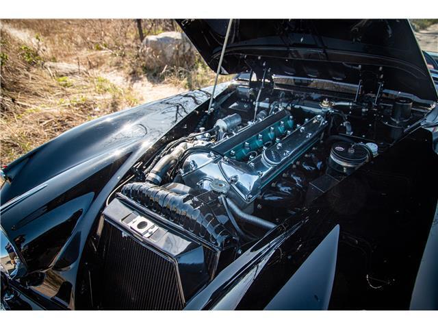 Jaguar-XK-1961-18