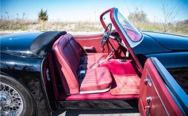 Jaguar-XK-1961-35