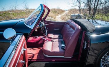 Jaguar-XK-1961-37