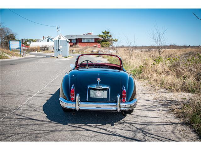 Jaguar-XK-1961-4