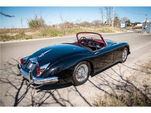 Jaguar-XK-1961-5