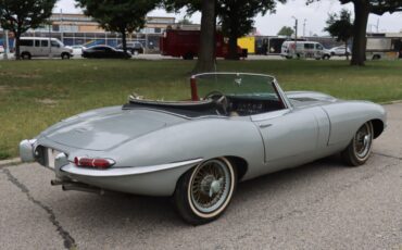 Jaguar-XK-1965-Roadster-4