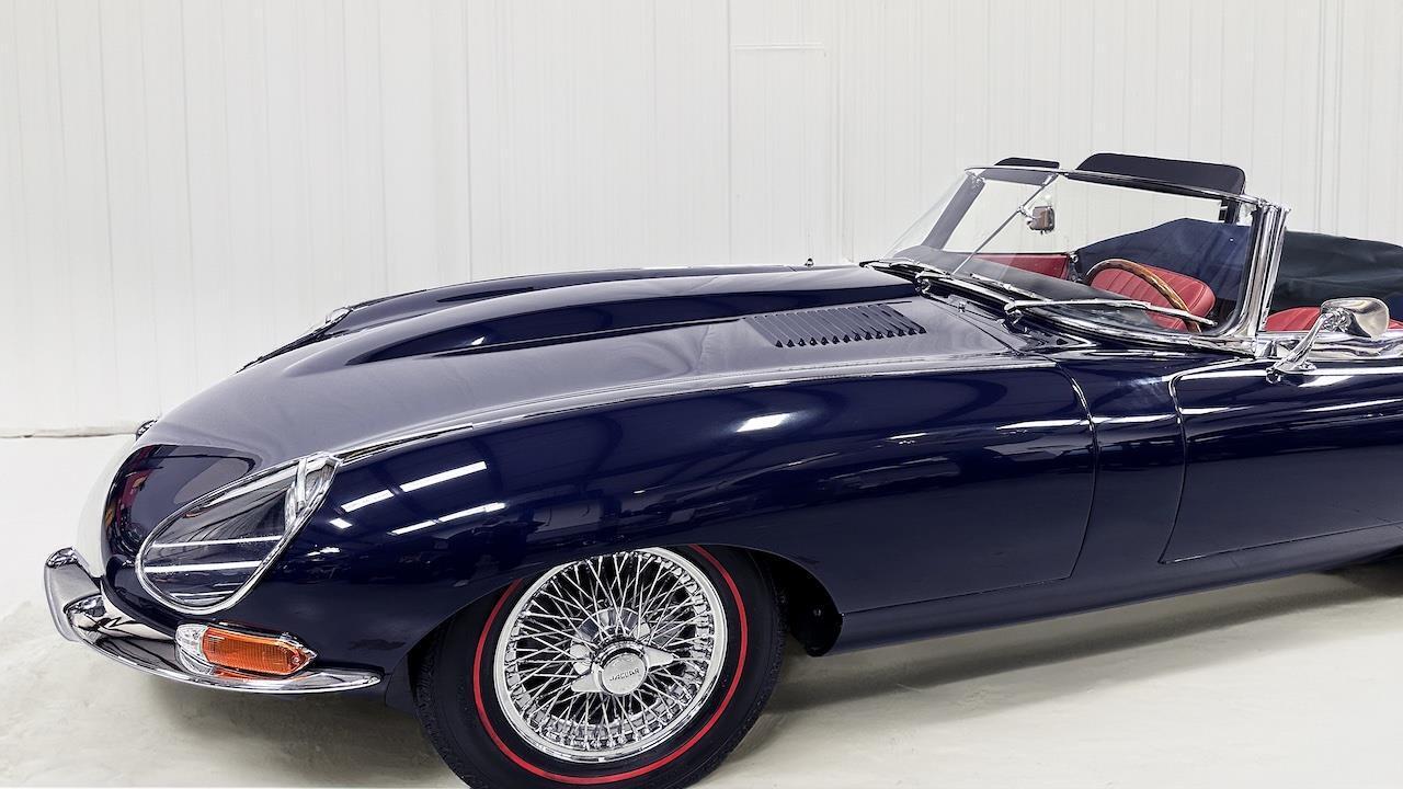 Jaguar-XK-1968-Convertible-10