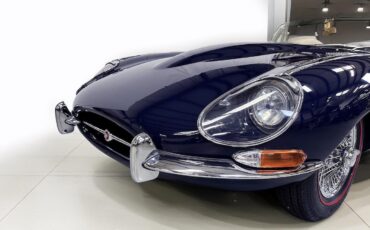 Jaguar-XK-1968-Convertible-11