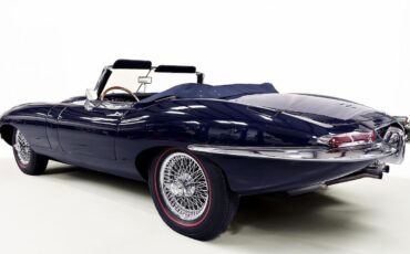 Jaguar-XK-1968-Convertible-14