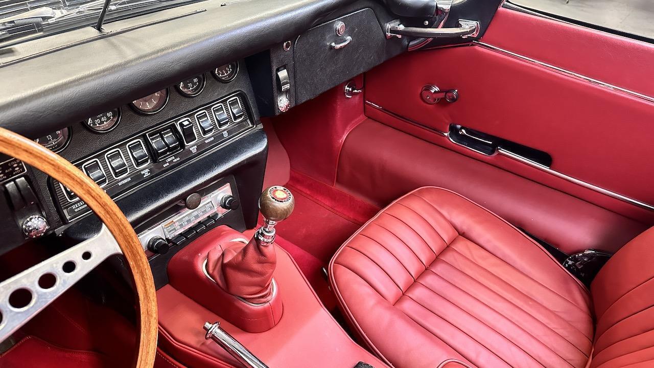 Jaguar-XK-1968-Convertible-28