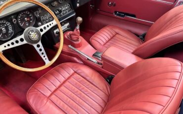 Jaguar-XK-1968-Convertible-31