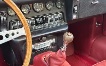 Jaguar-XK-1968-Convertible-33