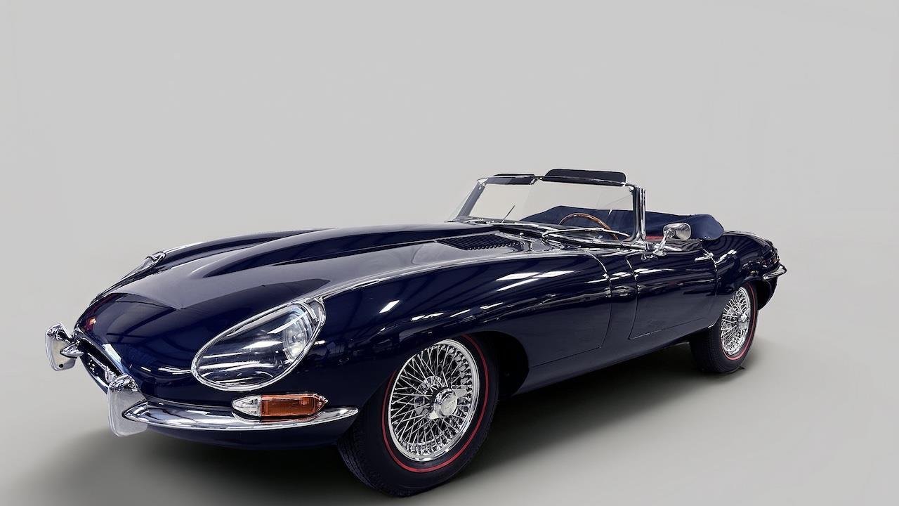 Jaguar-XK-1968-Convertible-6