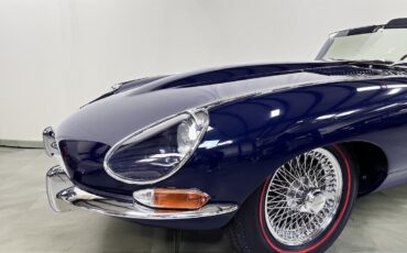 Jaguar-XK-1968-Convertible-9
