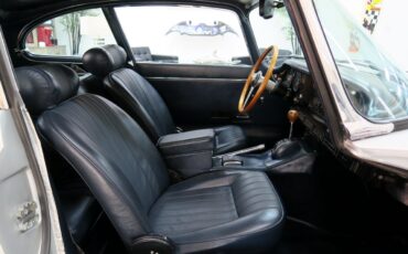 Jaguar-XK-1969-Classic-Car-29